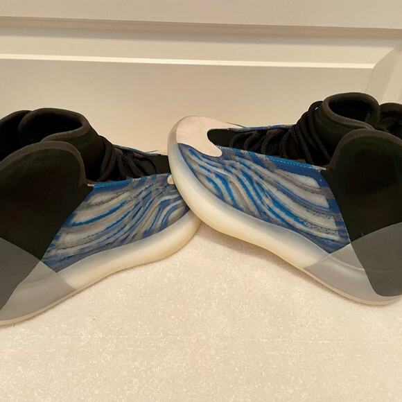 Adidas Yeezy QNTMZ Basketball Sneaker - Men’s Size 6.5/Women’s Size 8 main image 7